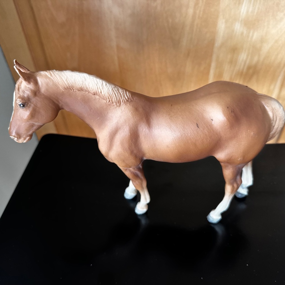 Vintage Breyer Traditional Palomino Variation Quarter Horse Yearling #102(B) - Picture 4 of 10